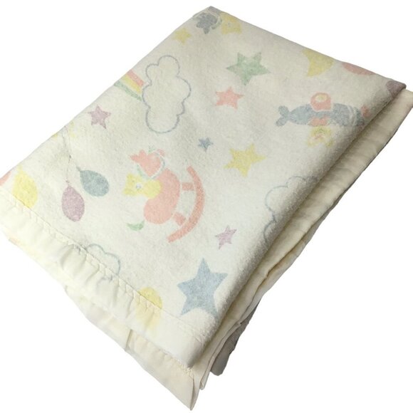 Vintage Beacon Baby Blanket White Satin Trim Receiving Made USA Rainbow WPL 1675 - Picture 2 of 10